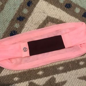 NWOT lululemon headband